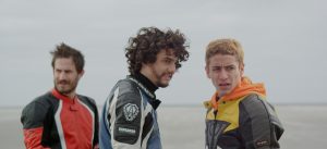 karim_ainouz_futuro_beach